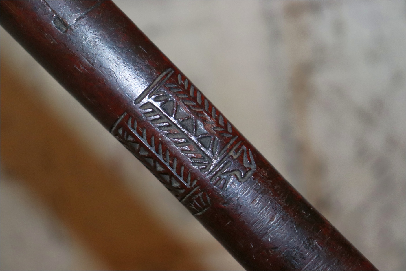 19th century Tongan club Akau tau, apa apai club, 19th century Polynesian art and weapons, Ethnographic antiques, artifacts and weapons, 19th century Tongan war club, 19th century Tongan art antiques and weapons, Tongan antique, 19th century Tongan artifact, Polynesian tribal art antiques and weapons gallery, Oceanic tribal art antiques and weapons gallery, ethnographic tribal art antiques and weapons gallery, 19ème siècle Tongan massue de guerre, looking to buy Tongan and Samoan tribal antiques art and weapons, buying Tongan and Samoan antiques, buying Tongan and Samoan clubs artifacts and weapons, buying Tongan and Samoan antiques