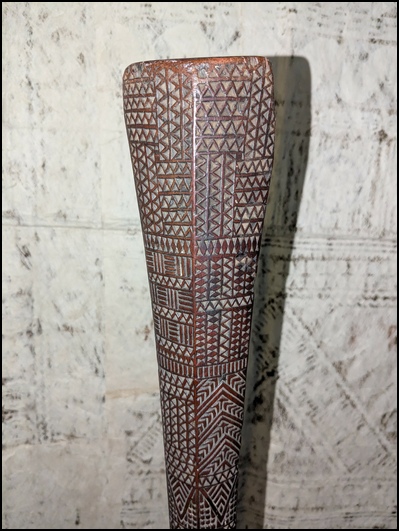 19th century Tongan club Akau tau, apa apai club, 19th century Polynesian art and weapons, Ethnographic antiques, artifacts and weapons, 19th century Tongan war club, 19th century Tongan art antiques and weapons, Tongan antique, 19th century Tongan artifact, Polynesian tribal art antiques and weapons gallery, Oceanic tribal art antiques and weapons gallery, ethnographic tribal art antiques and weapons gallery, 19ème siècle Tongan massue de guerre, looking to buy Tongan and Samoan tribal antiques art and weapons, buying Tongan and Samoan antiques, buying Tongan and Samoan clubs artifacts and weapons, buying Tongan and Samoan antiques